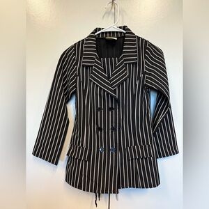 Beetlejuice suit costume. Kids XL.  EUC. Gangster. Halloween. Comicon.